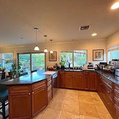 5535 La Jolla Mesa Dr, La Jolla, CA 92037