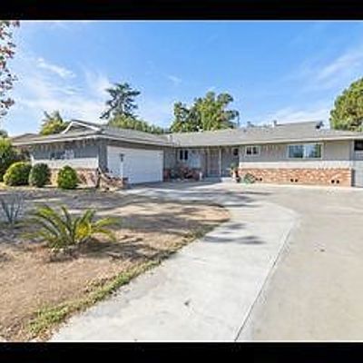 5549 N Del Mar Ave, Fresno, CA 93704