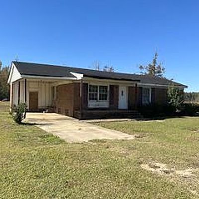 557 Weaver Rd, Hemingway, SC 29554