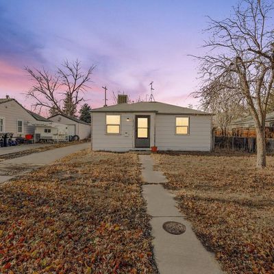 5575 Saulsbury Ct, Arvada, CO 80002