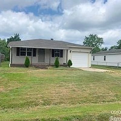 5601 Gene St, Paragould, AR 72450