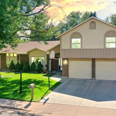 5620 W Milan Pl, Denver, CO 80235