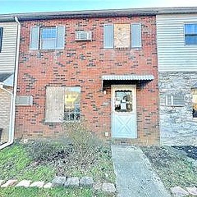 5688 Greens Dr, Allentown, PA 18106