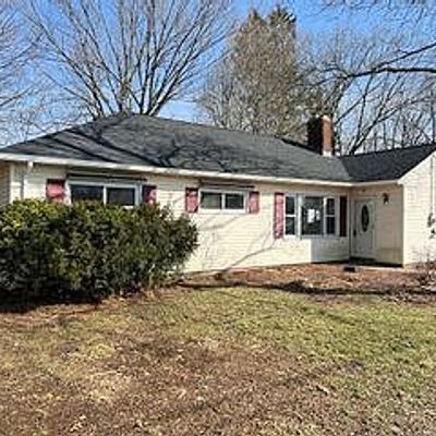 57 Milford Rd, Manchester, CT 06042