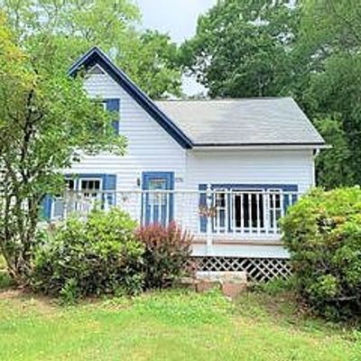 576 E County Rd, Rutland, MA 01543