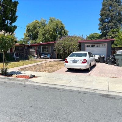 579 Balsam Ave, Sunnyvale, CA 94085