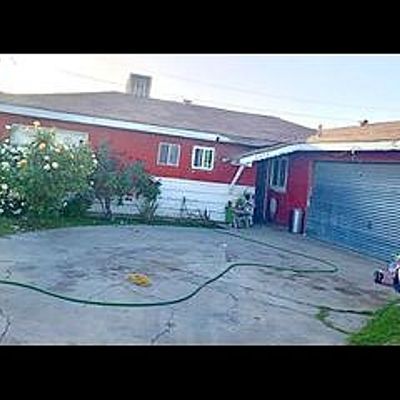 5804 Gary Pl, Bakersfield, CA 93307