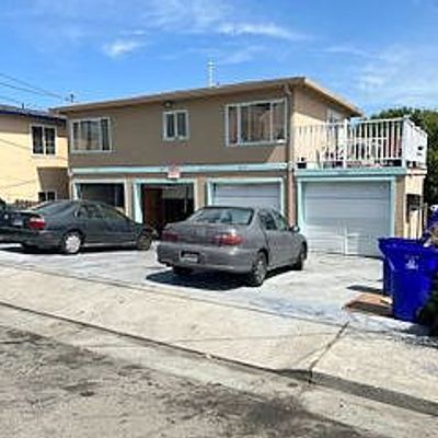 5825 Bayview Ave, Richmond, CA 94804