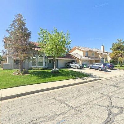 5833 W Avenue K13, Lancaster, CA 93536