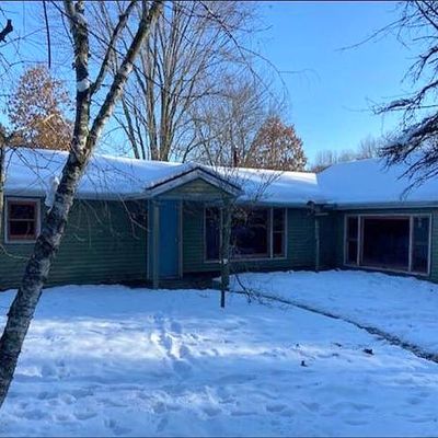 58417 M 51 S, Dowagiac, MI 49047