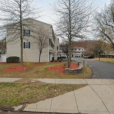 466 Middletown Ave #11, New Haven, CT 06513