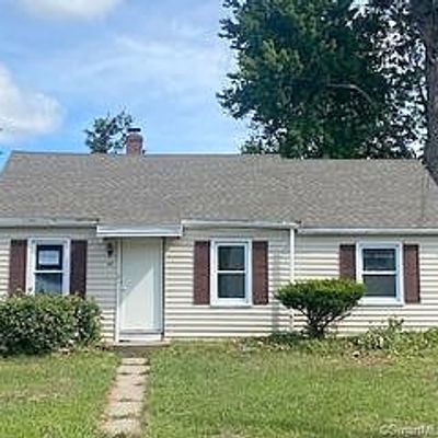 48 Suffolk Dr, East Hartford, CT 06118