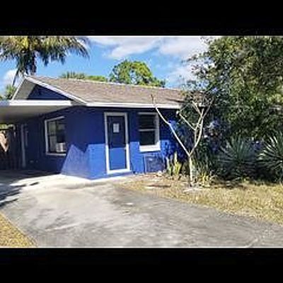 4803 Hager Ct, Fort Myers, FL 33908