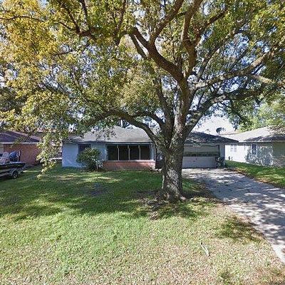 4821 Foster Ave, Groves, TX 77619