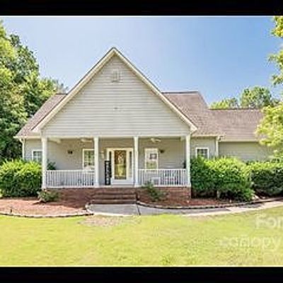 490 Mccoppin Ct Ne, Concord, NC 28025