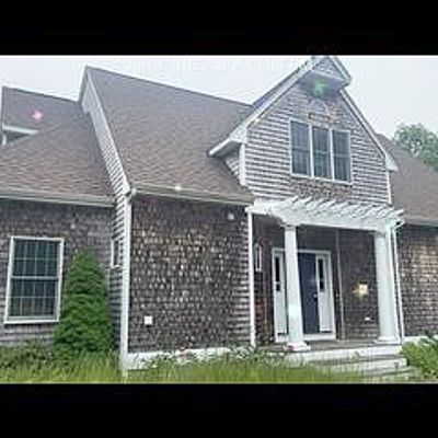 5 Wamphassuc Rd, Stonington, CT 06378