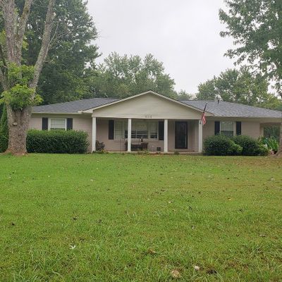 502 Virginia Dr, Lawrenceburg, TN 38464