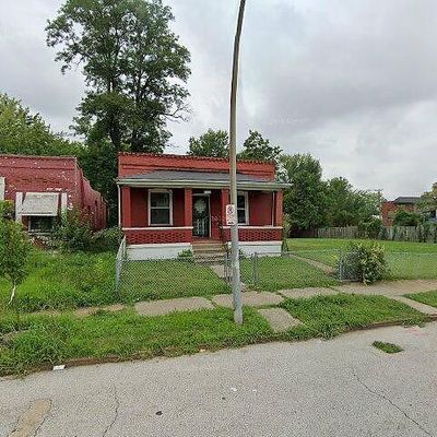 5024 Claxton Ave, Saint Louis, MO 63120