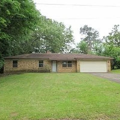 504 Crystal Dr, Longview, TX 75604