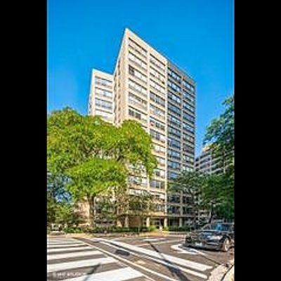 5050 S East End Avenue #2 B, Chicago, IL 60615