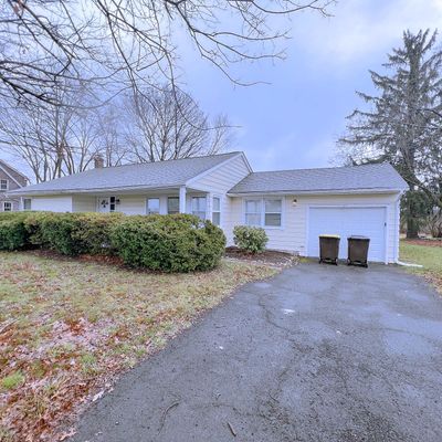 645 Trumbauersville Rd, Quakertown, PA 18951