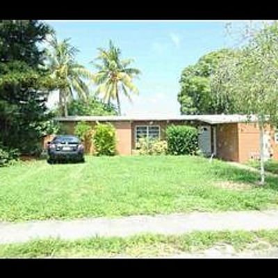 6480 W 13 Th Ave, Hialeah, FL 33012