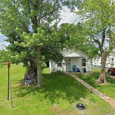 65 Maple St, Saint Clair, MO 63077