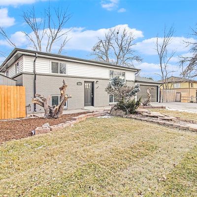 6512 Iris St, Arvada, CO 80004