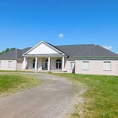 659 Rice Rd, Elma, NY 14059