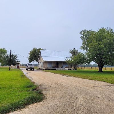 6645 Mildred Rd, Needville, TX 77461