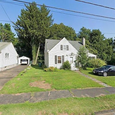 669 Pine Rock Ave, Hamden, CT 06514