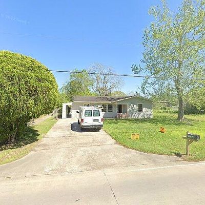 6717 Fairwood Rd, Hitchcock, TX 77563