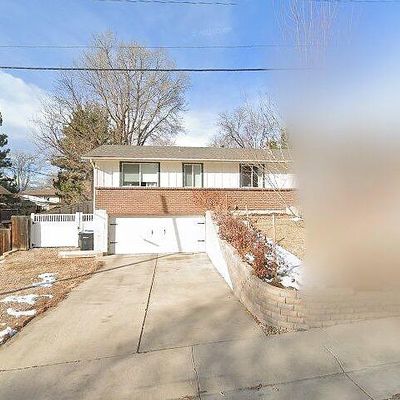 6725 Dover St, Arvada, CO 80004