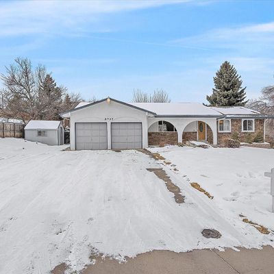 6737 Vivian St, Arvada, CO 80004