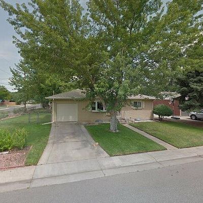 6798 Newman St, Arvada, CO 80004