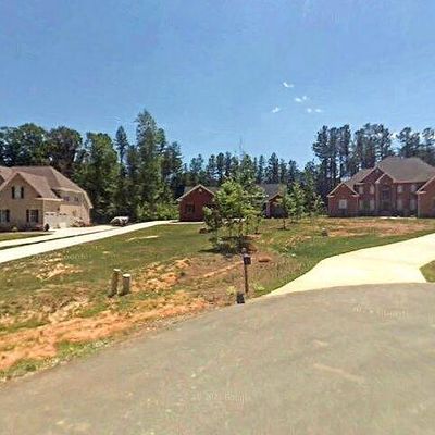 6904 Claren Oaks Ct, Gibsonville, NC 27249