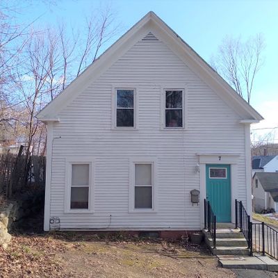 7 Maple St, Winchester, NH 03470