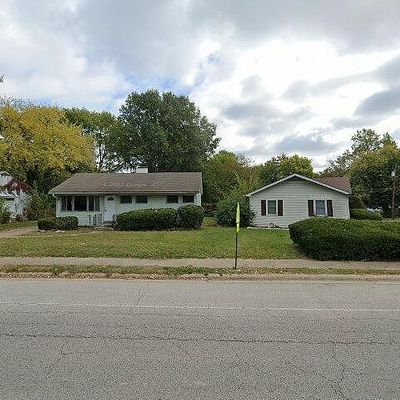704 Royal Heights Rd, Belleville, IL 62226