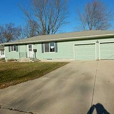 704 W Monroe St, Jefferson, IA 50129