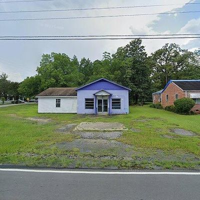 705 Bullard Street, Roseboro, NC 28382