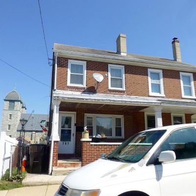 707 Tose St, Bridgeport, PA 19405