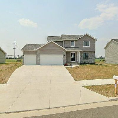 717 Grand Teton Pl, Ligonier, IN 46767