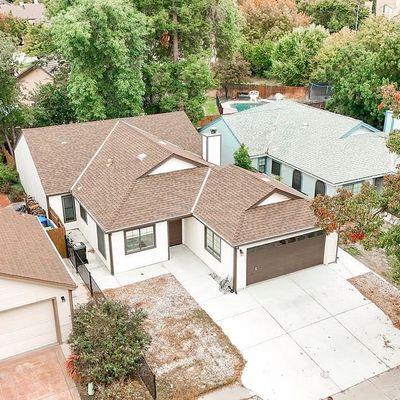 7229 Sutherland Way, Elk Grove, CA 95758