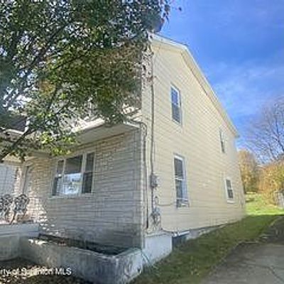 729 Hudson St, Forest City, PA 18421