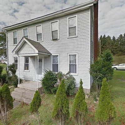 735 Gilbert Rd, Gilbert, PA 18331