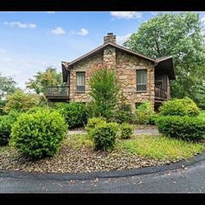 7409 National Pike, Uniontown, PA 15401