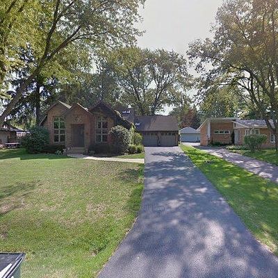 743 Meadow Ln, Barrington, IL 60010