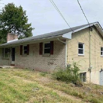5994 Beverly Hills Rd, Coopersburg, PA 18036