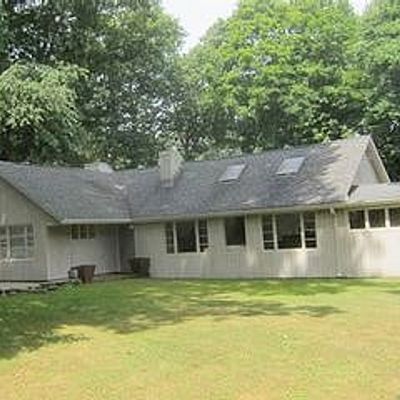 6 Laurel Rd, Westport, CT 06880