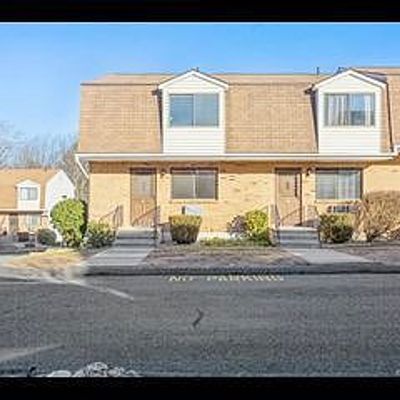 600 Clark Ave #22, Bristol, CT 06010